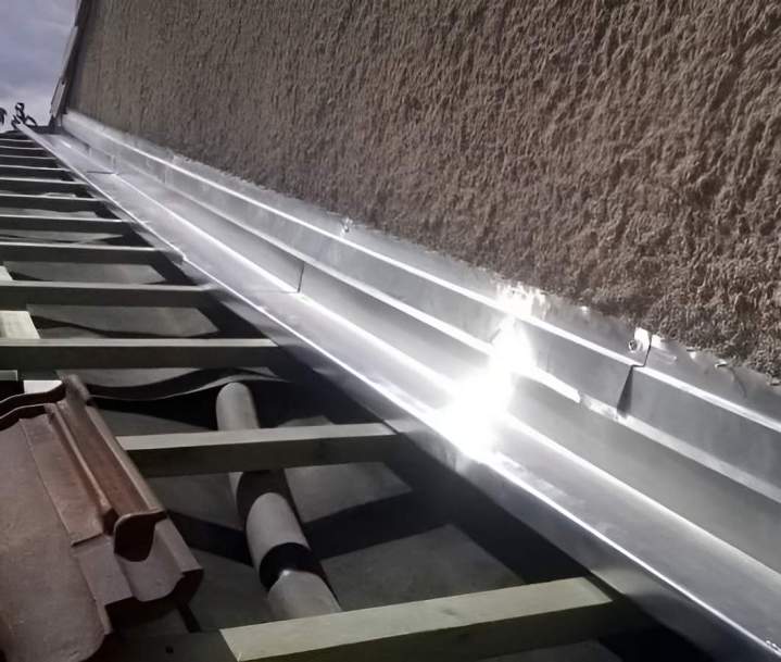 Solin zinguerie sur mesure Saint-Pierre